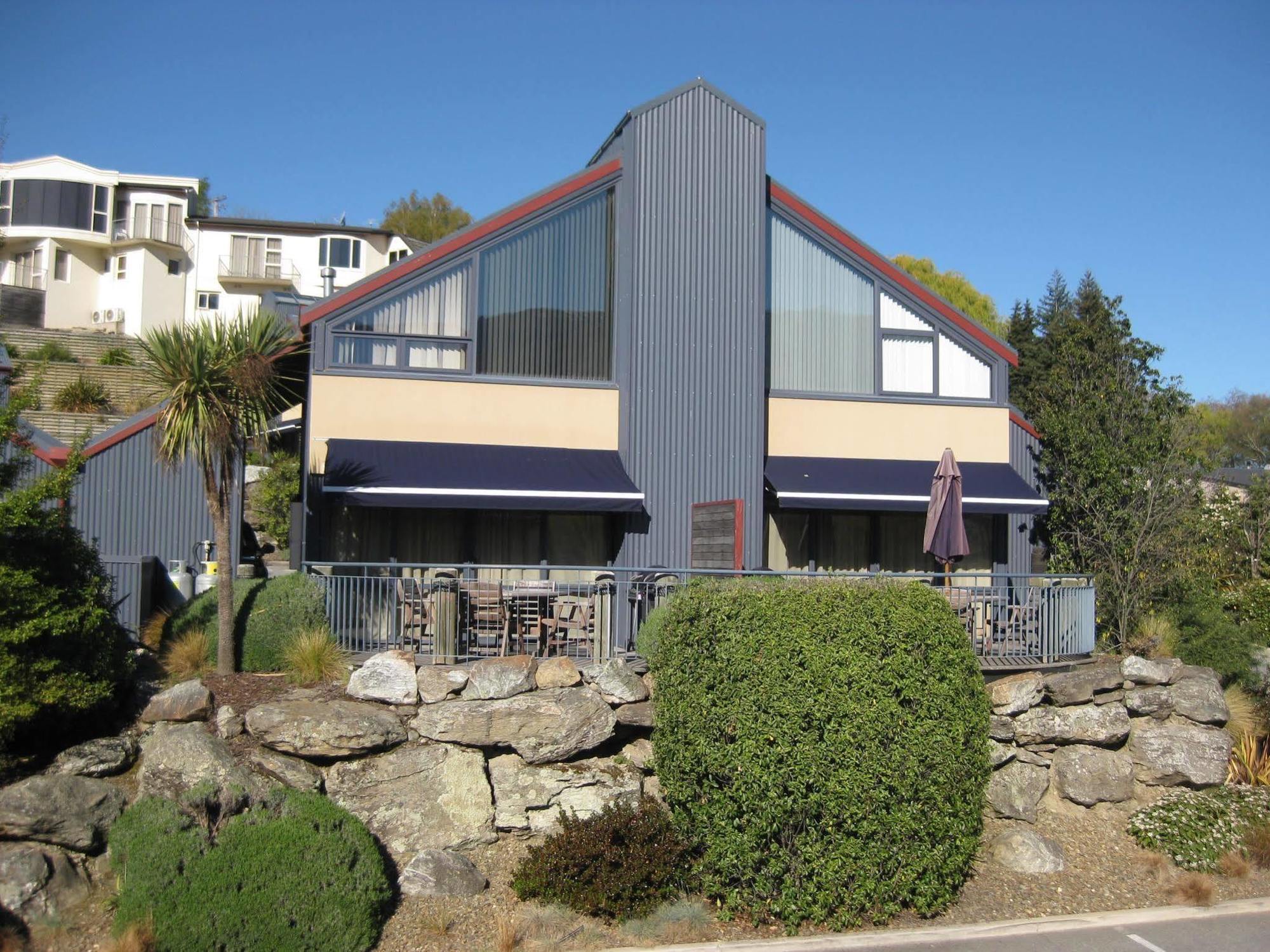 The Moorings Motel And Apartments Wanaka Luaran gambar