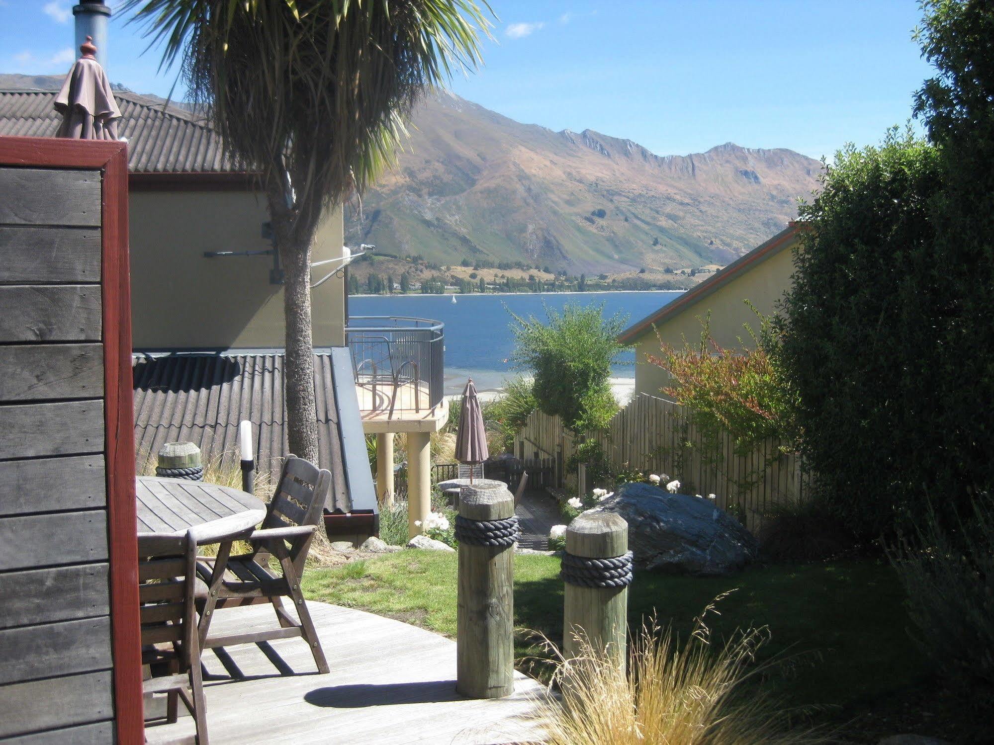 The Moorings Motel And Apartments Wanaka Luaran gambar